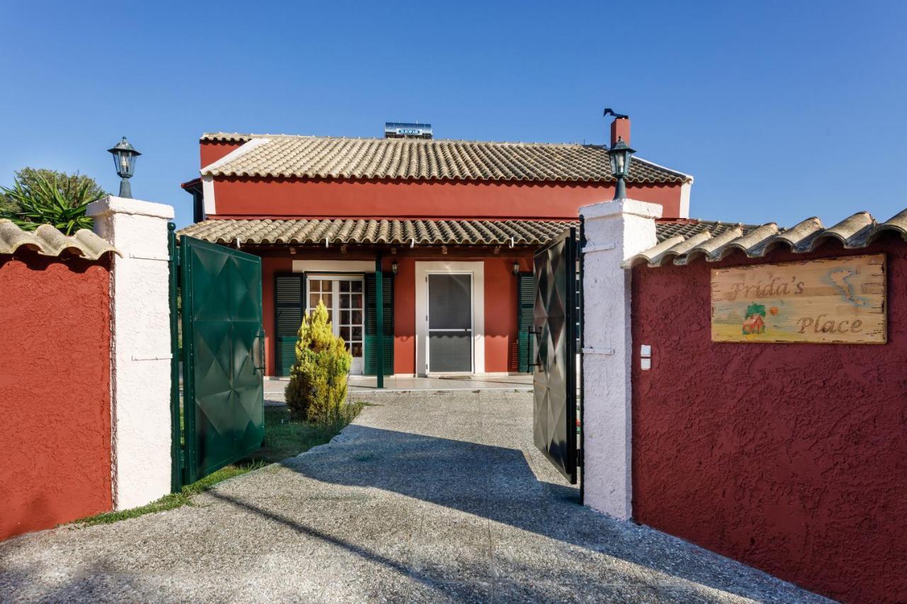 Fridas Place CChalikounas Buitenkant foto