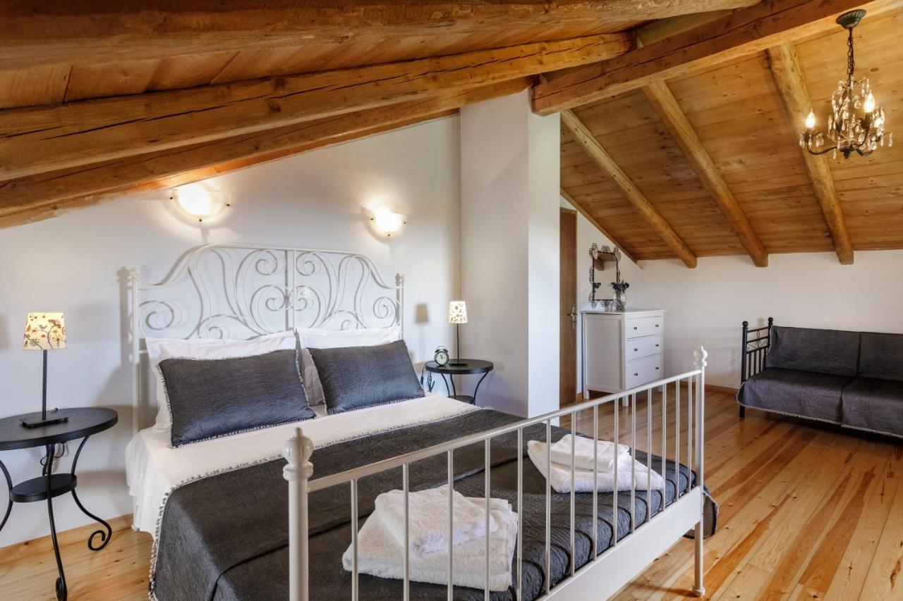 Fridas Place CChalikounas Buitenkant foto