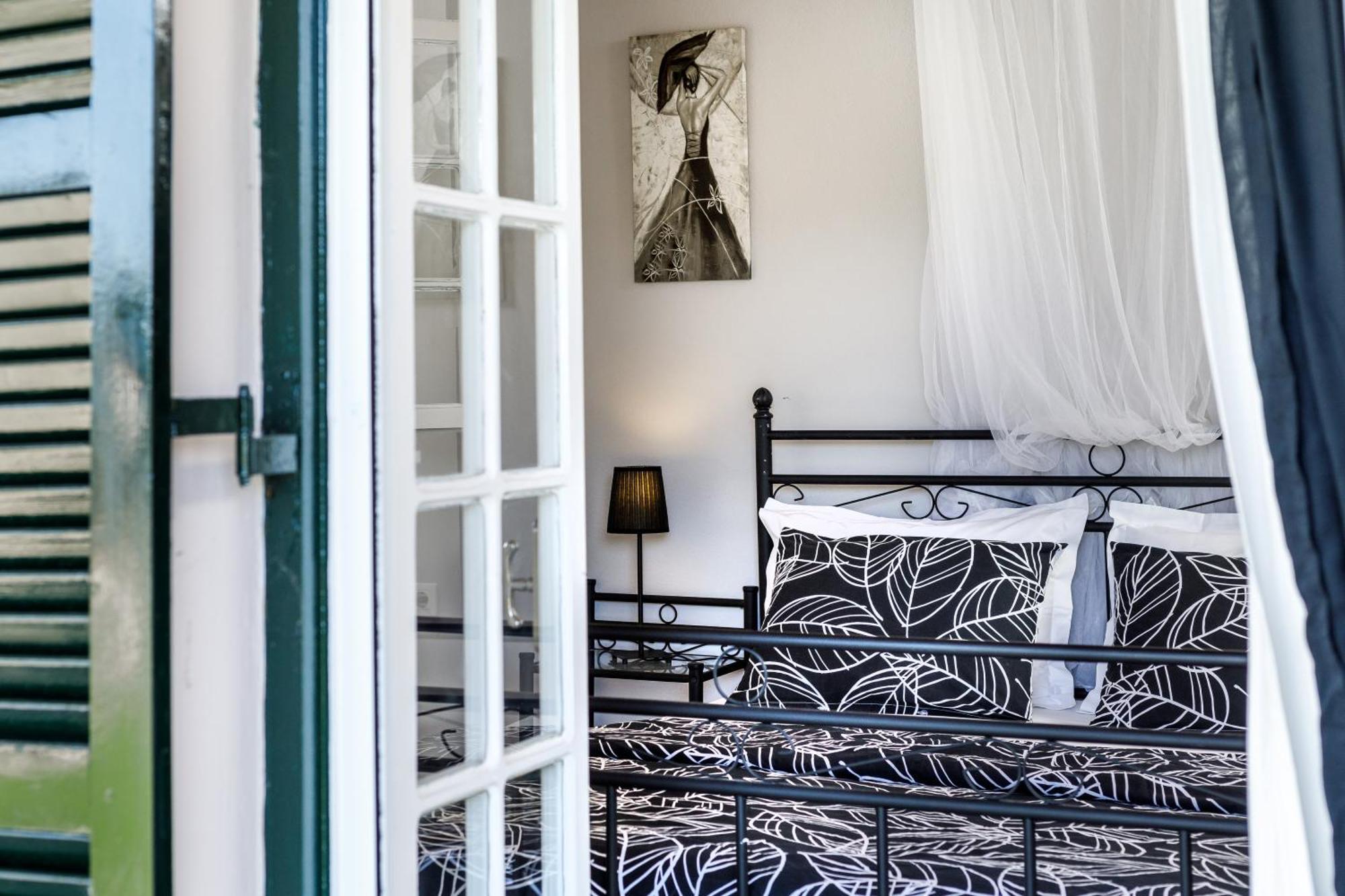 Fridas Place CChalikounas Buitenkant foto