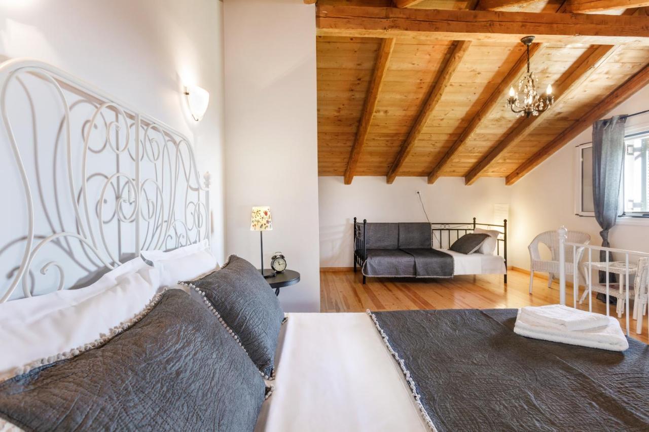 Fridas Place CChalikounas Buitenkant foto